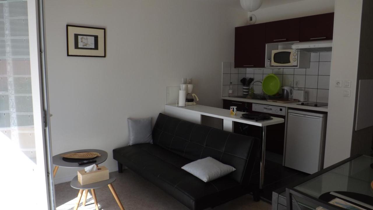 Appartement T2 ,Parking Prive,Terrasse, 10 Mns A Pieds De La Cite Corsaire Et Ses Plages Saint-Malo Exterior photo